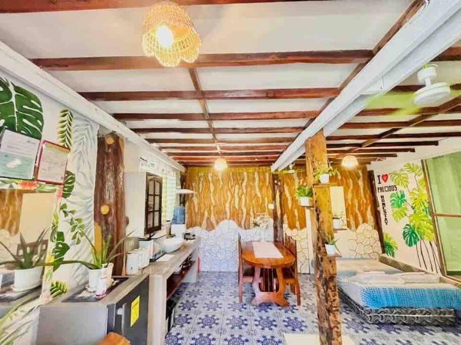 Precious Homestay Burgos  外观 照片